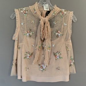 Needle & Thread Crop